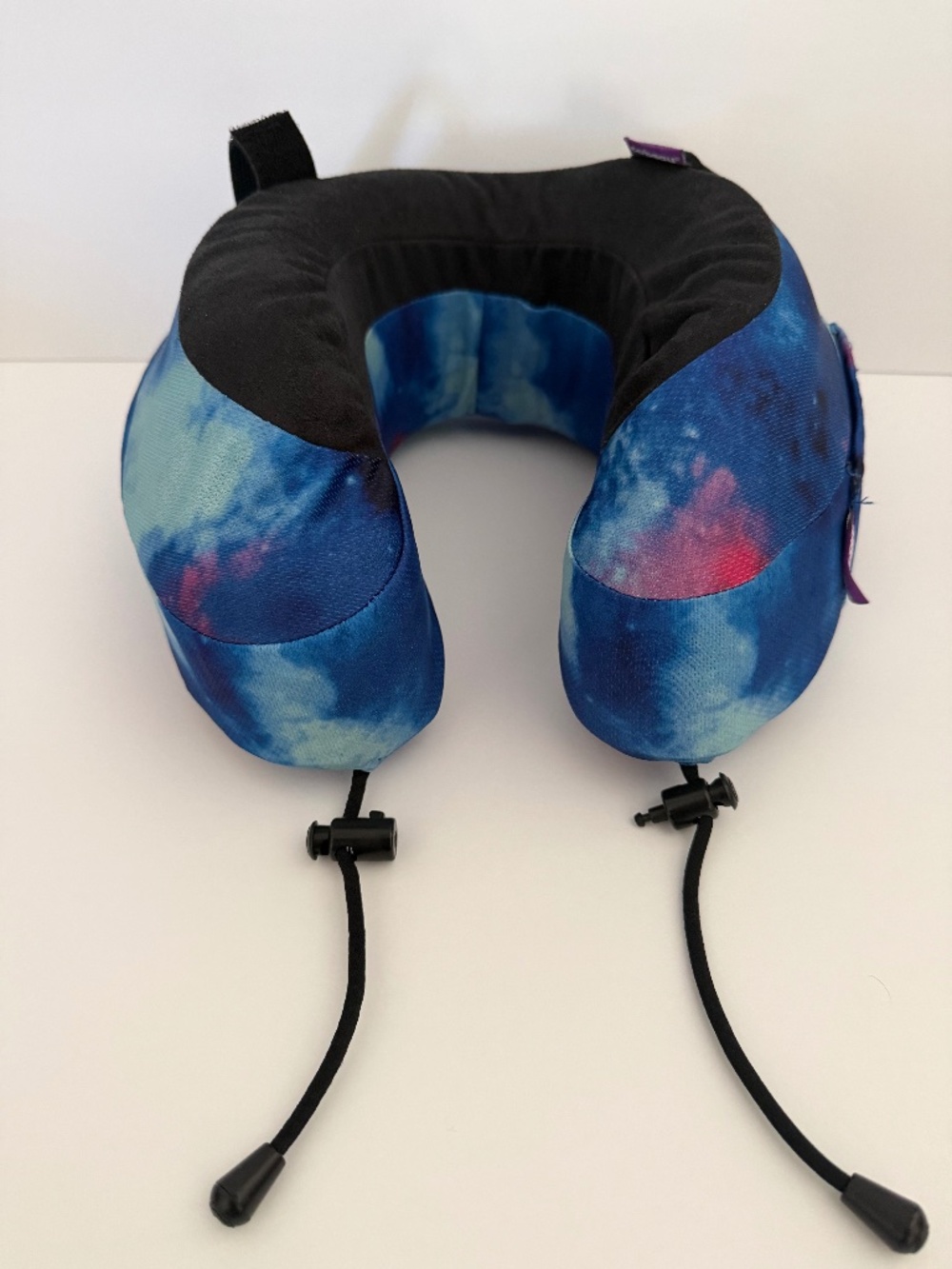 Cabeau Evolution S3 Travel Pillow - Cardinal